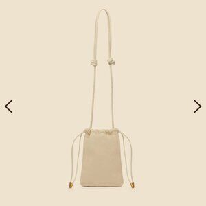 Dolce Vita Evie Cafe